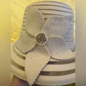 Vintage Cream Felted Wool Hat